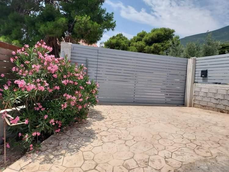 Guesthouse Aggelos Porto Germeno Kültér fotó